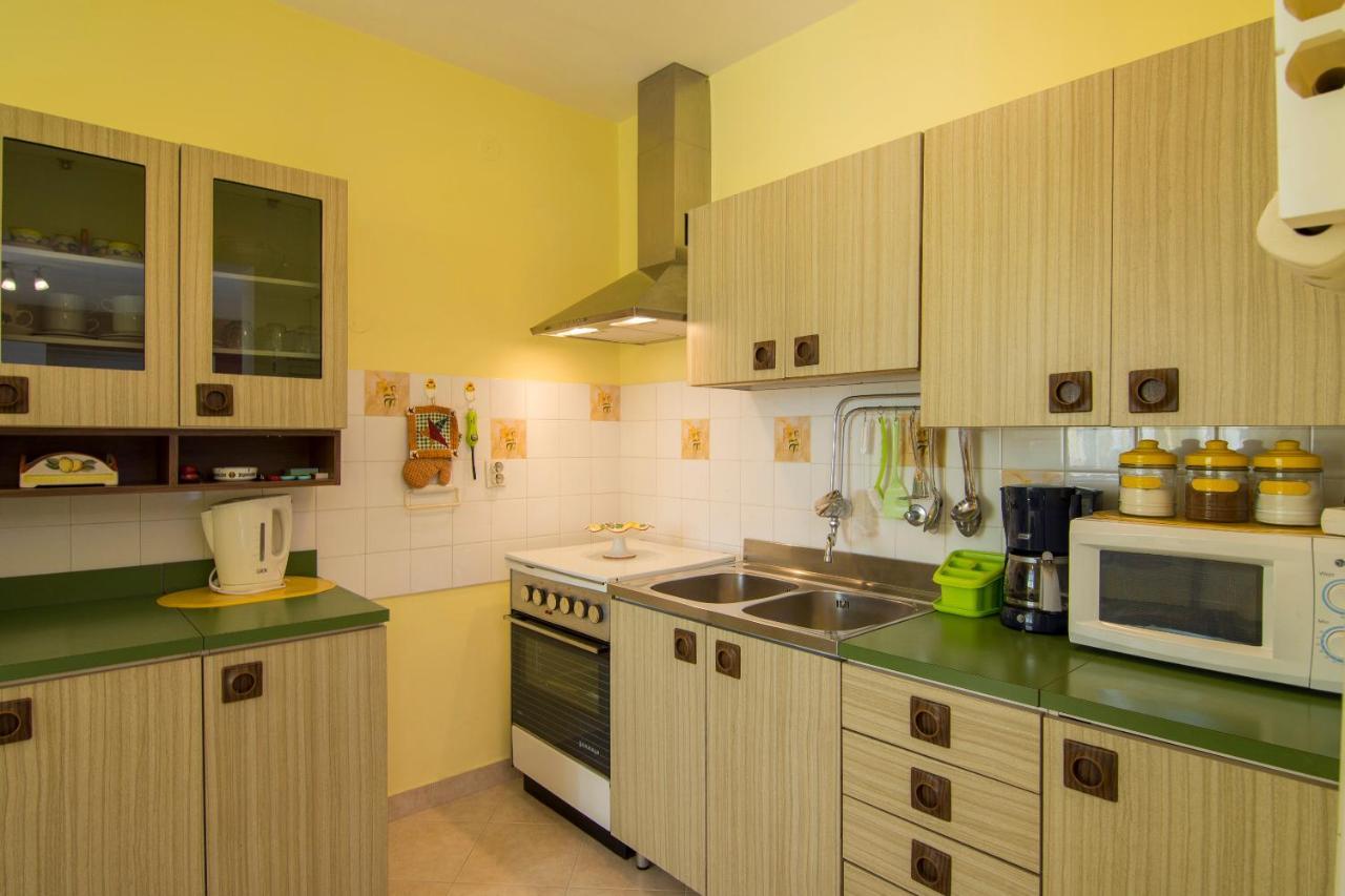 Apartment Edita Trget Εξωτερικό φωτογραφία